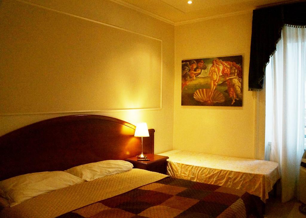 Casa Dell'Amicizia Bed & Breakfast Rome Room photo